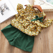 Load image into Gallery viewer, New Baby Girls Sleeveless Sling Floral Chiffon Suits And Straw Hat